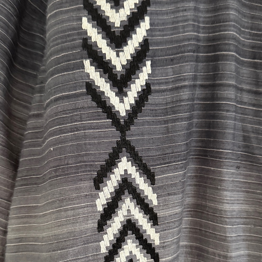 Gray And White Patterned Kurta - image 3